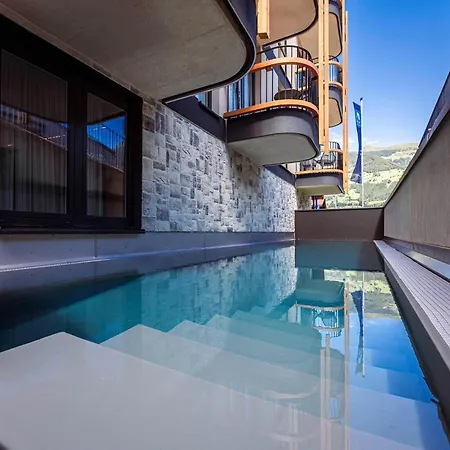 Lägenhet Modern With Balcony *
