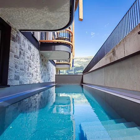 Apartmán Modern With Balcony