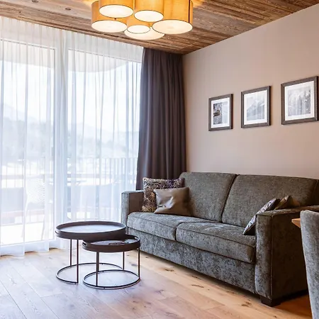 Apartmán Modern With Balcony *
